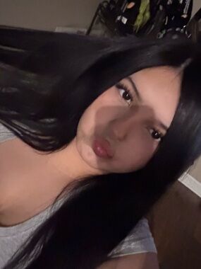 Meet your Posher, Reina